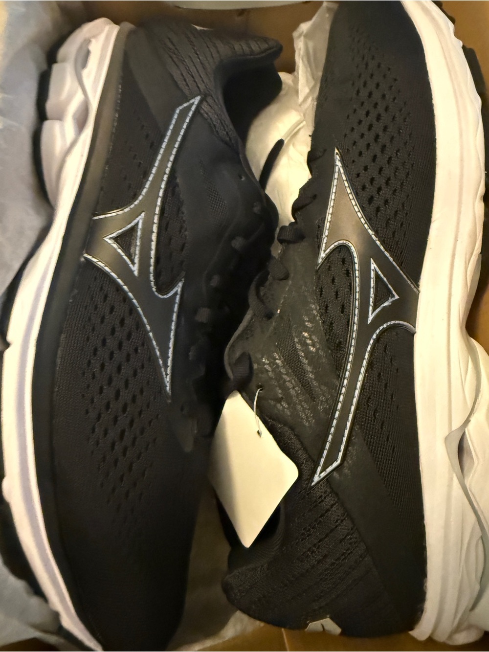 Mizuno Black and White Athletic Running Shoes